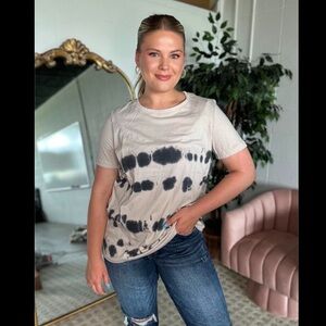 NEW Sew in Love Gray & Charcoal Top size small